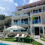 Oasis Boutique 3* Nidrí