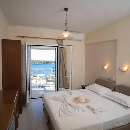 Oasis Boutique 3*