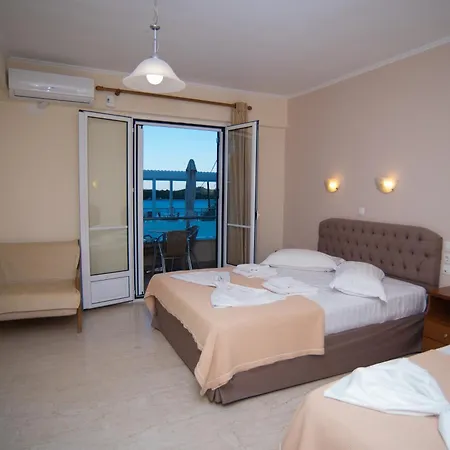 Oasis Boutique Nydri (Lefkada)