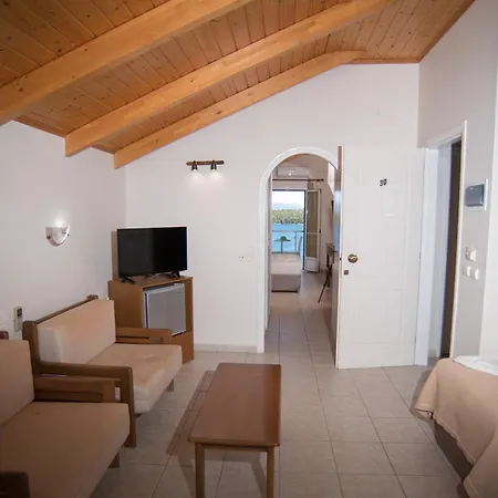 Oasis Boutique 3*