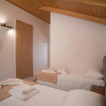 Oasis Boutique Nydri (Lefkada)